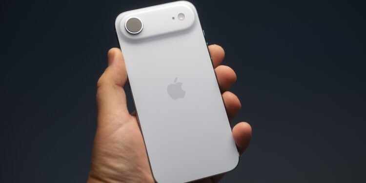 iPhone Air Apple