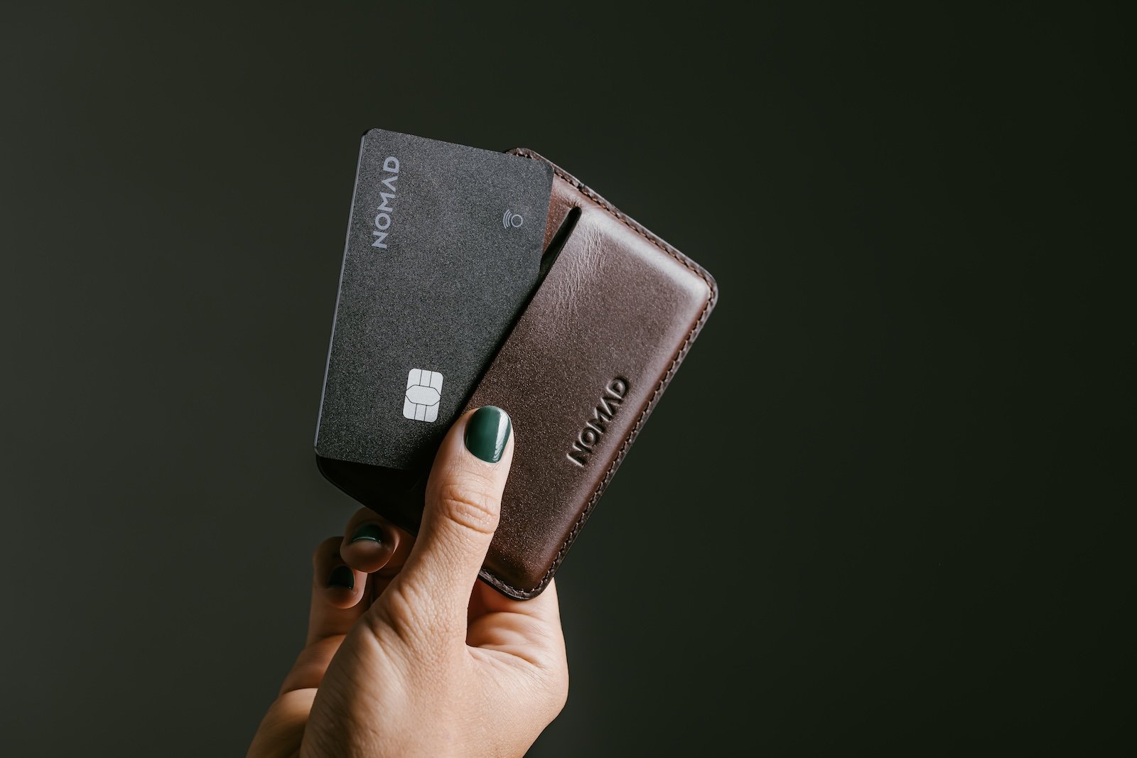 Nomad Tracking Card Pro