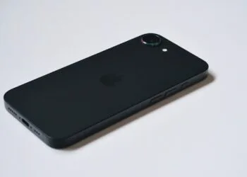 iPhone 17e Apple