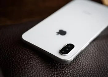 iPhone Fold Apple