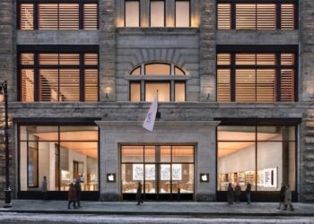 Apple Sainte-Catherine Store in Montreal
