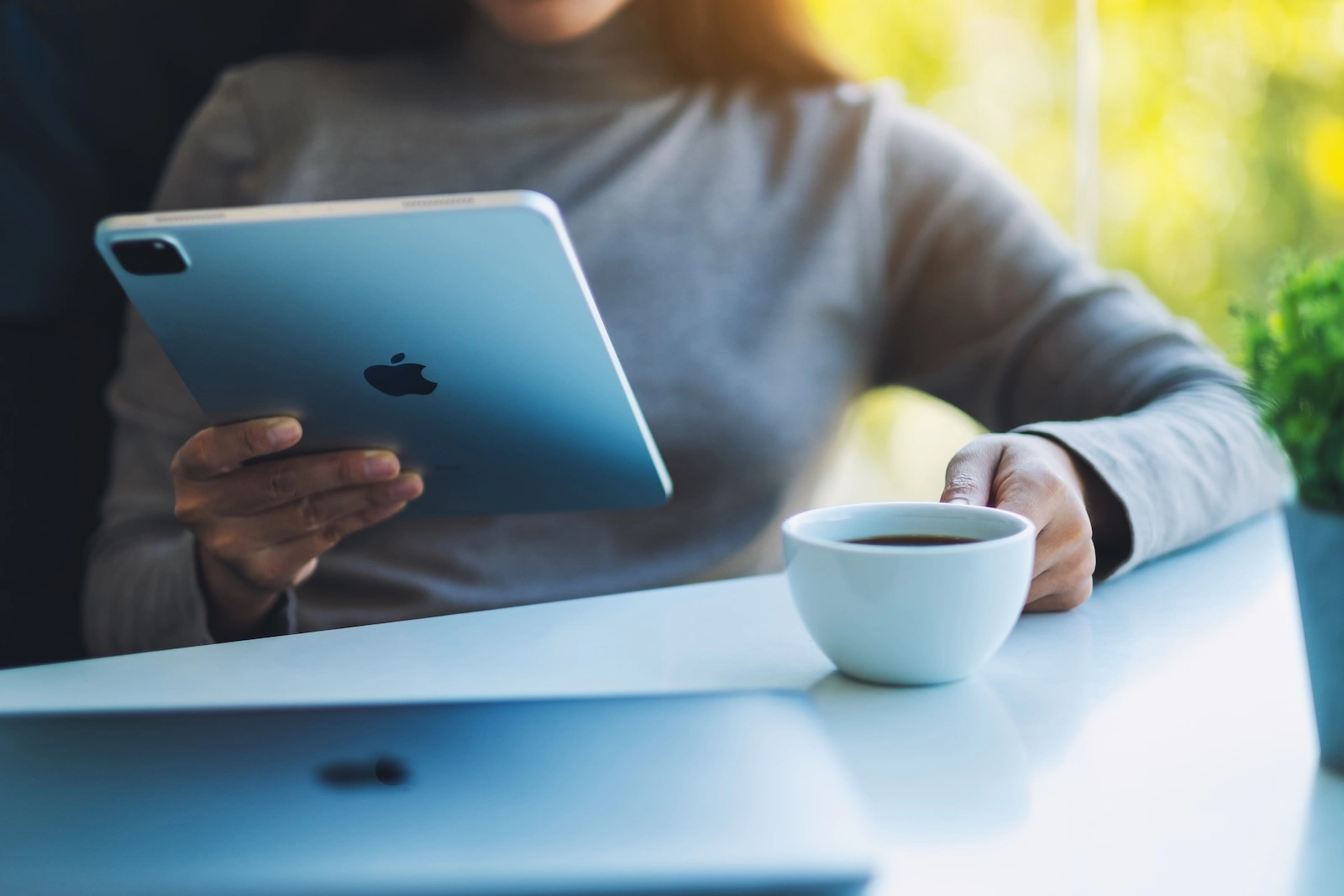 iPadOS 26.2 macOS 26.2 Apple