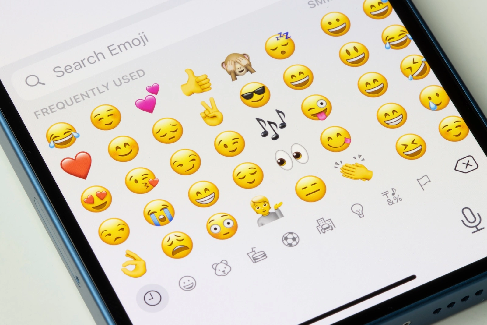 Emoji 18 iOS