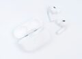 AirPods Apple