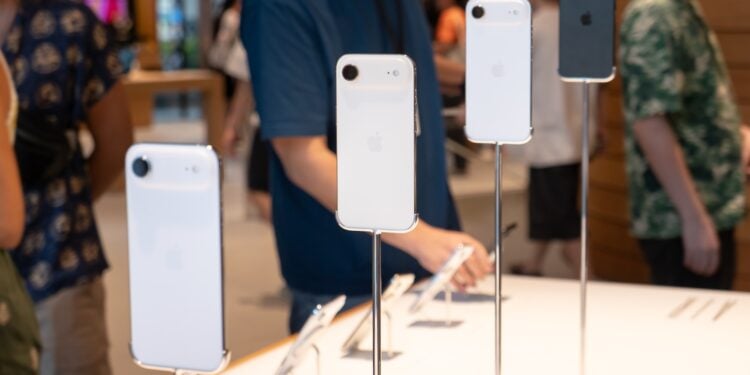 iPhone Fold iPhone Air 2