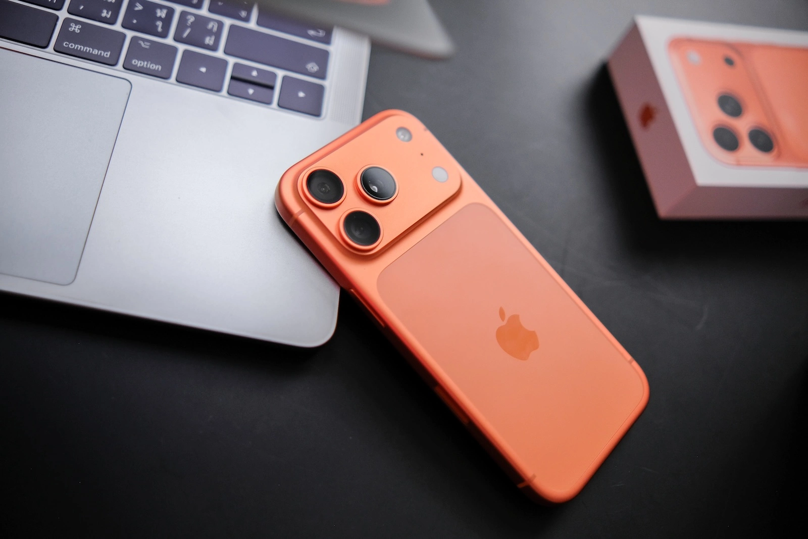 iPhone 17 Pro Apple