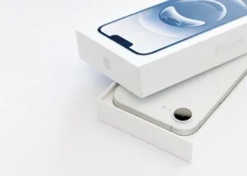 iPhone 17e Apple