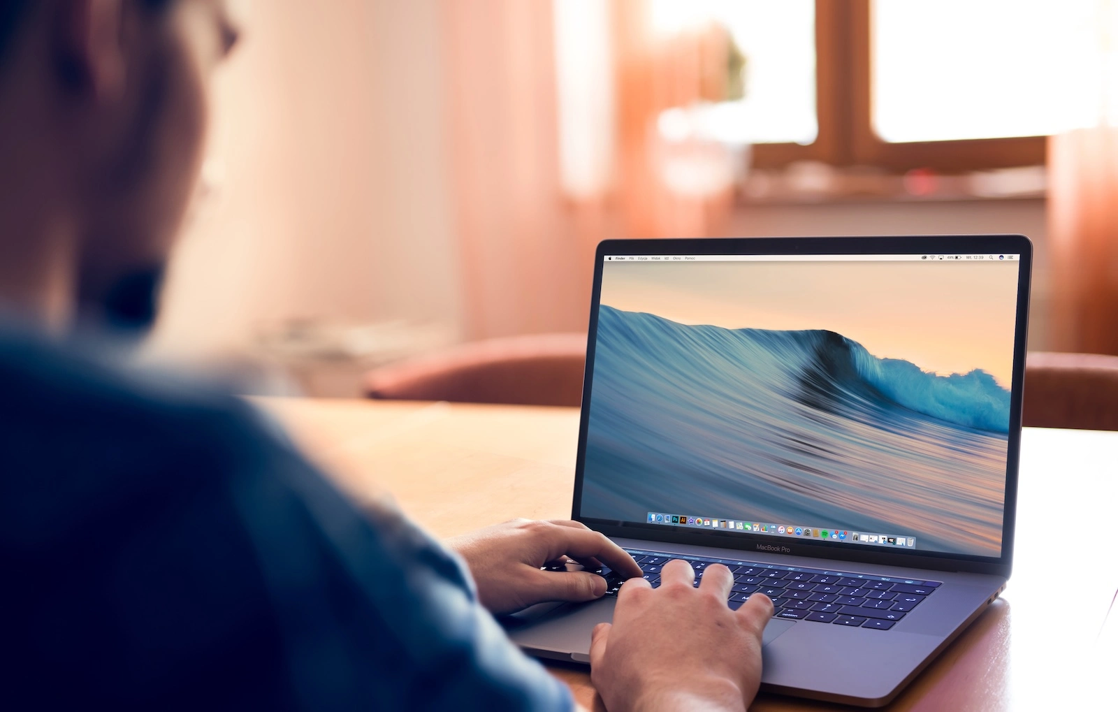 MacBook Apple