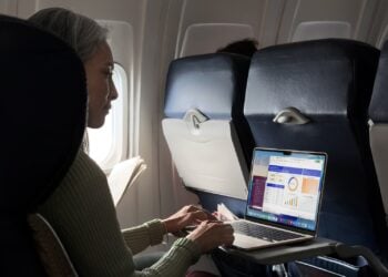 M5 MacBook Air Apple