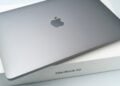 MacBook Air Apple