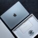 MacBook Air Apple
