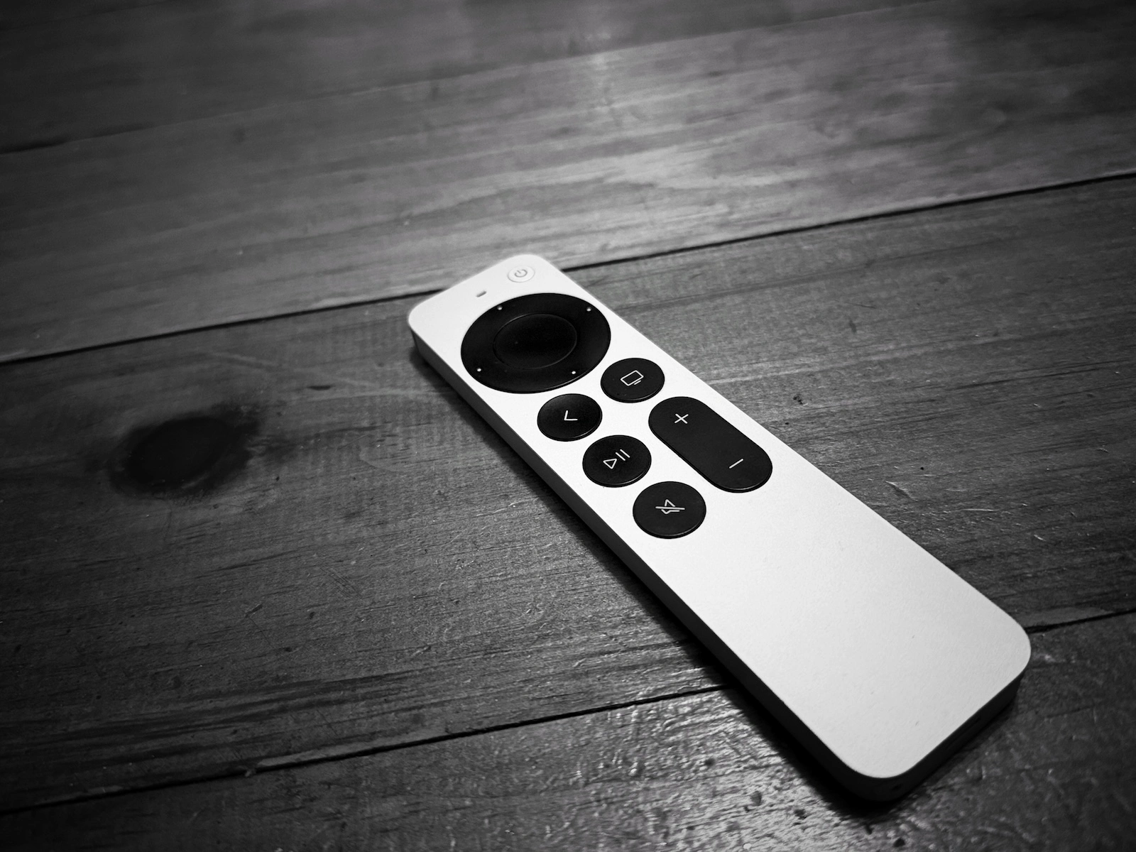 Apple TV Siri