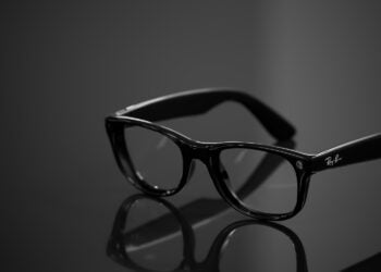 Apple Glasses Design