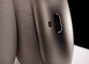 AirPods Max 2 Teardown