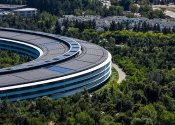 Apple Q2 2026