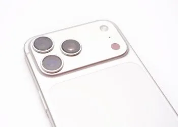 iPhone 18 Pro Apple