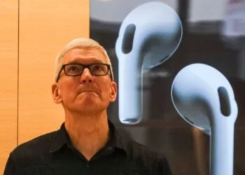 Tim Cook China