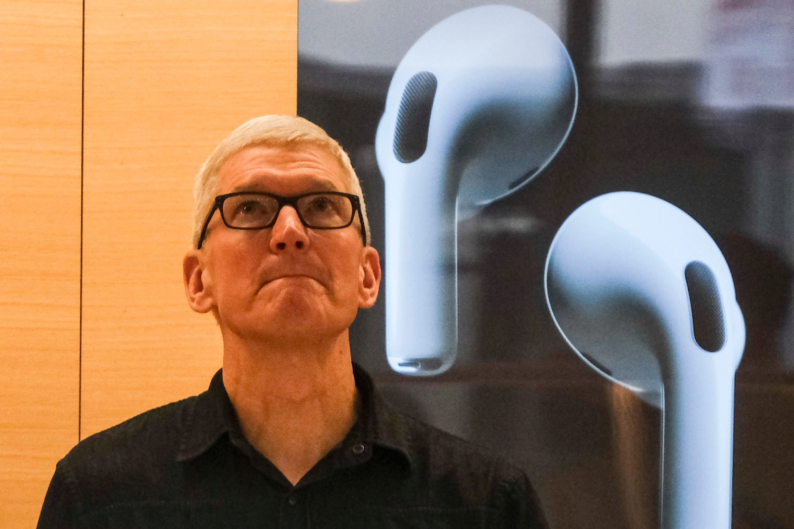 Tim Cook China