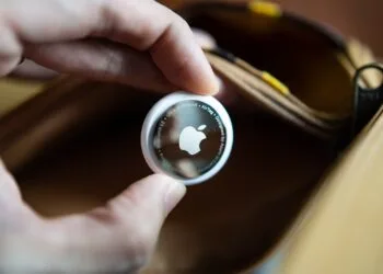 Apple Pendant KI