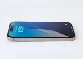 iPhone Pro Titan Aluminium Apple