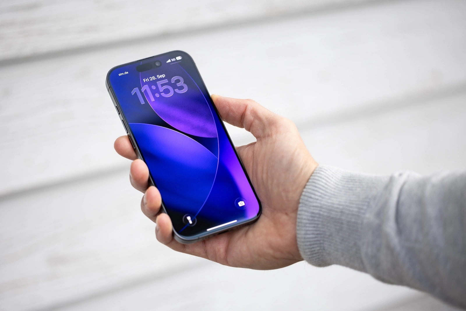 iPhone 17 Apple