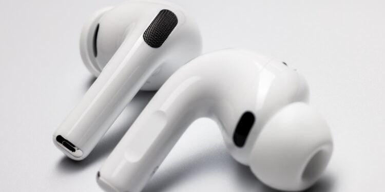 iOS 27 AirPods