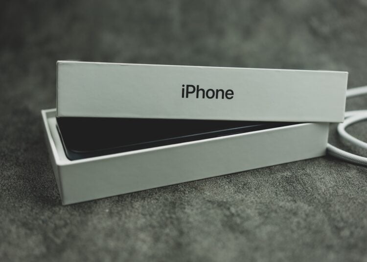 Apple iPhone