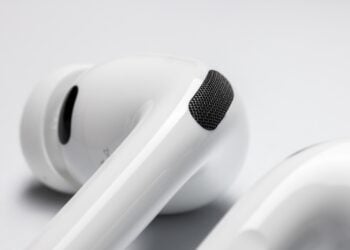 AirPods Ultra Apple
