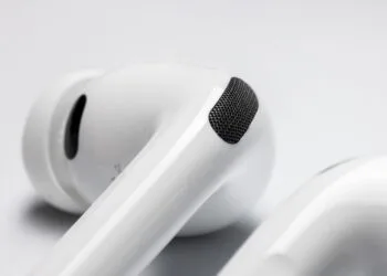 AirPods Ultra Apple