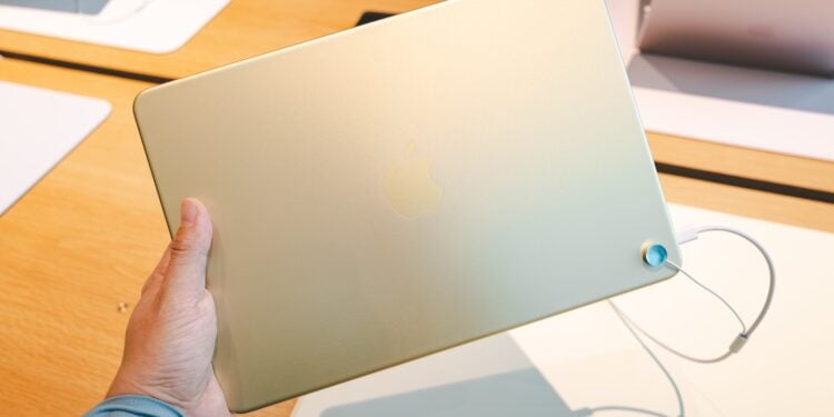 MacBook Neo sales figures