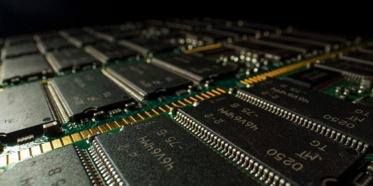 Apple storage provider