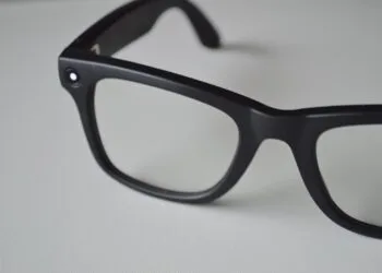 Apple Glasses