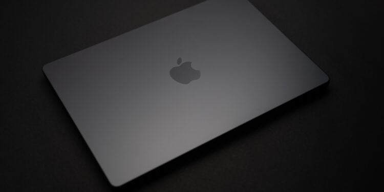 MacBook Pro Apple