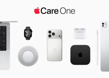 AppleCare One Logo über MacBook, Apple Watch, HomePod, iPhone, AirPods, Apple TV, Apple Pencil und iPad – den Geräteklassen, die AppleCare One in Deutschland abdeckt