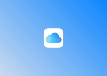 iCloud-Symbol auf blauem Farbverlauf als Symbolbild zur iCloud-Hintertür in Großbritannien