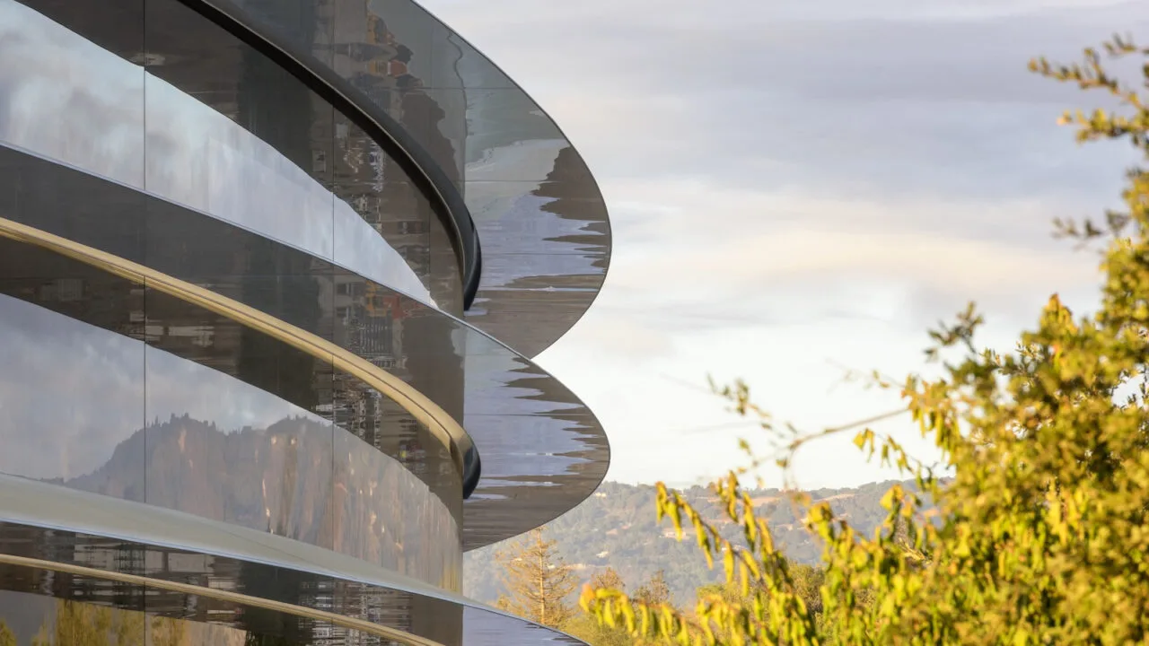 Apple Park in Cupertino, wo Apple das Kartellverfahren um die Behördenakten führt