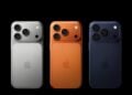 Drei iPhone 17 Pro von hinten nebeneinander in Silber, Orange und Blau, deren Nachfolger iPhone 18 Pro mit längeren Lieferzeiten starten könnte