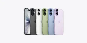 iPhone 18 Produktion: Vorgängermodell iPhone 17 in fünf Farben nebeneinander, links mit Display, daneben die Rückseiten mit Doppelkamera