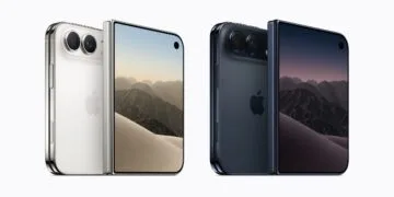 iPhone Duo vorbestellen in Sternenweiß oder Nachthimmel: Beide Farben jeweils mit Rückseite und Doppelkamera sowie aufgeklapptem inneren Display