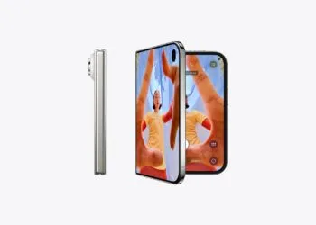 iPhone Duo in Sternenweiß zugeklappt von der Seite und aufgeklappt mit Kamera-App – auf dem iPhone Duo soll sich der Fokus direkt am Sperrbildschirm schalten lassen