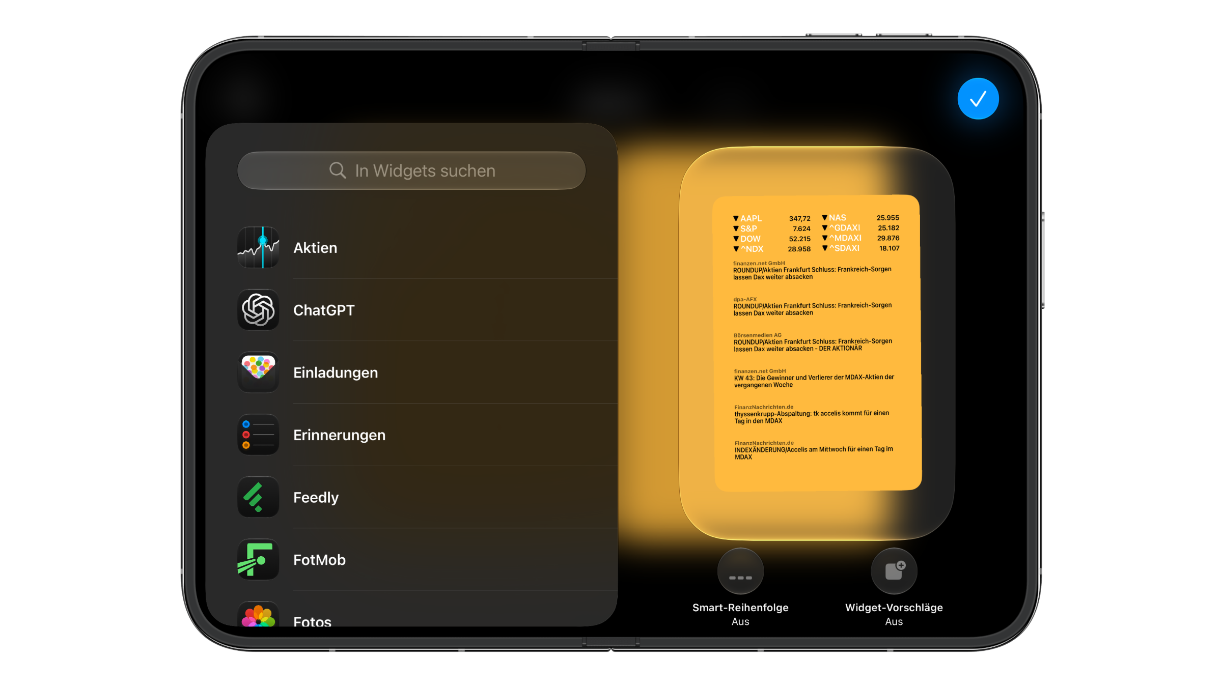iPhone Duo StandBy widget editor: app list with a search field next to the stocks widget, with two toggles for automatic widget order and suggestions below.