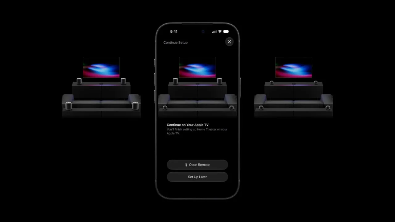 HomePod Surround: iPhone mit Einrichtungsbildschirm für das Heimkino, daneben drei Aufstellungen mit vier HomePods rund um ein Sofa vor einem Fernseher